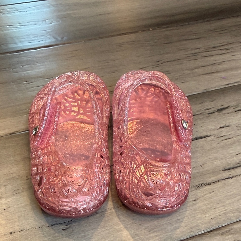 NWOT Pink Glitter Kids Shoes - Picture 5 of 10
